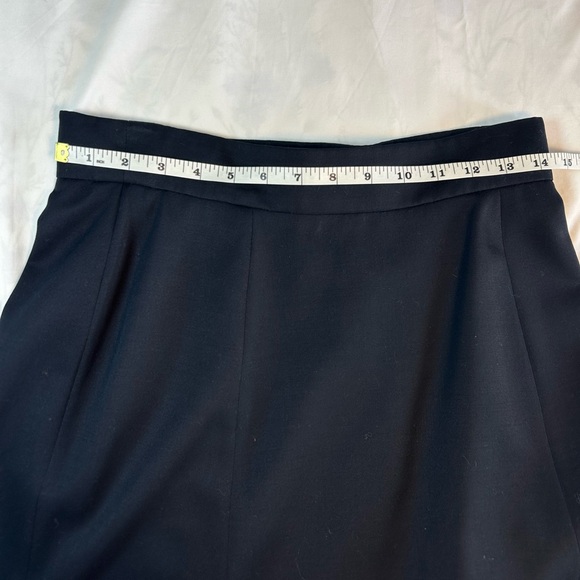 French Designer Claude Montana 100% Virgin Wool Wrap Mini 10/12 - Picture 7 of 8